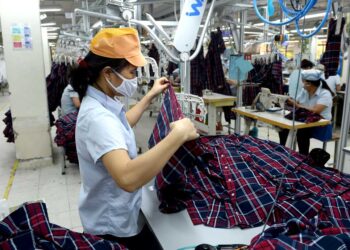 Vietnam shirt factory