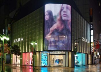 Inditex growth strategy includes more flagships
