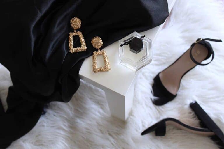 luxury sector loses its shine