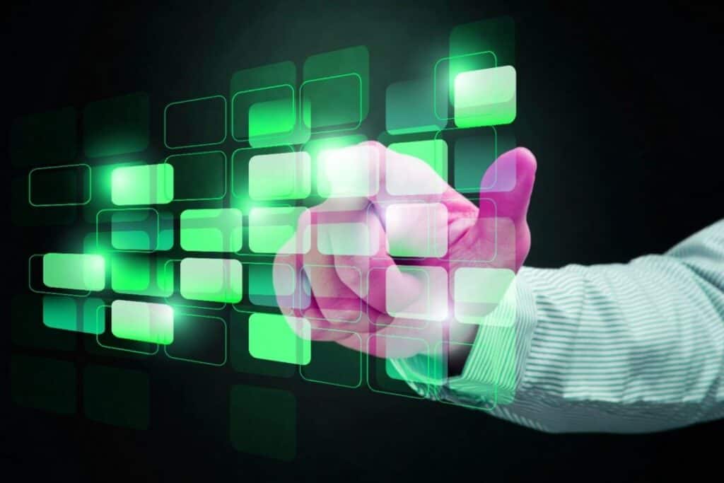 Centric feature March