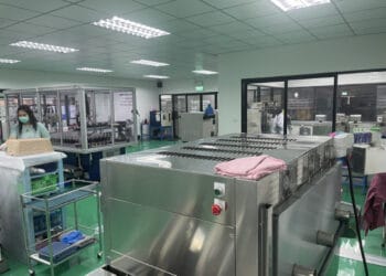 Thong Thai Textiles has invested in the latest textile machinery