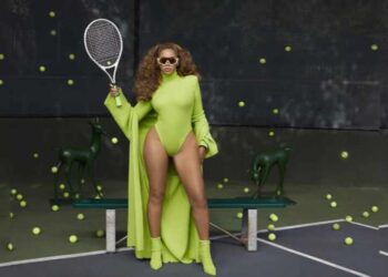Beyonce Ivy Park Hero