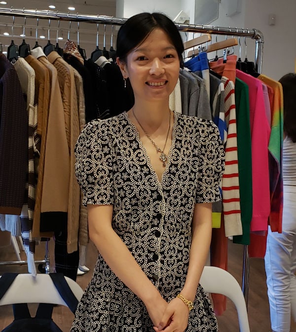 Pi Ju Lee at Hems