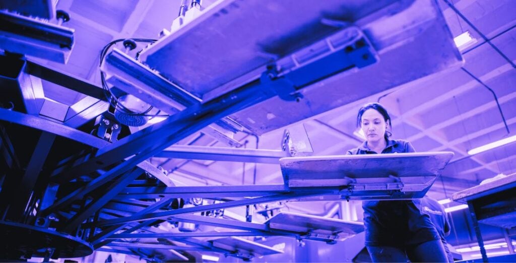 Xr:d:DAF0CHUAMvs:54,j:2674427650199748748,t:24011315