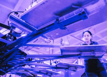 Xr:d:DAF0CHUAMvs:54,j:2674427650199748748,t:24011315