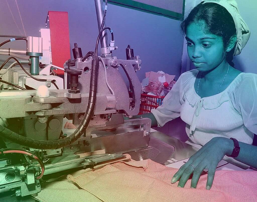 Inside sourcing aug 2025