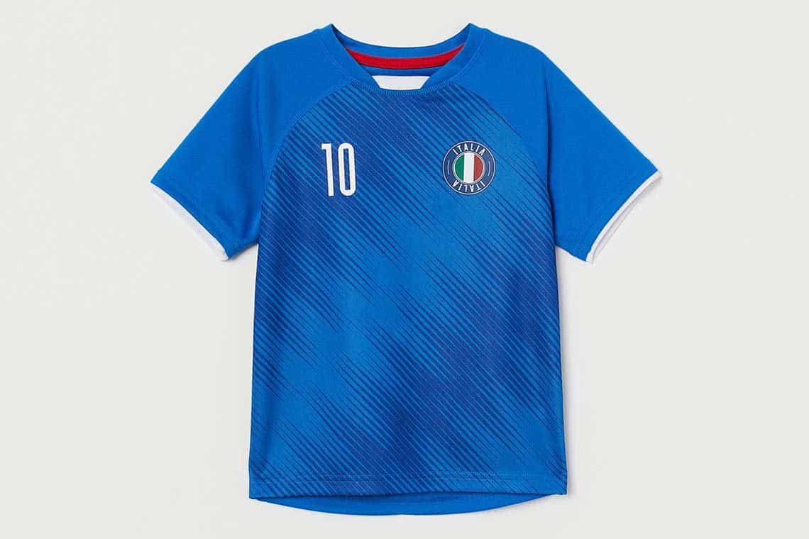 UEFA-x-HM_Soccer-Shirt-Italia